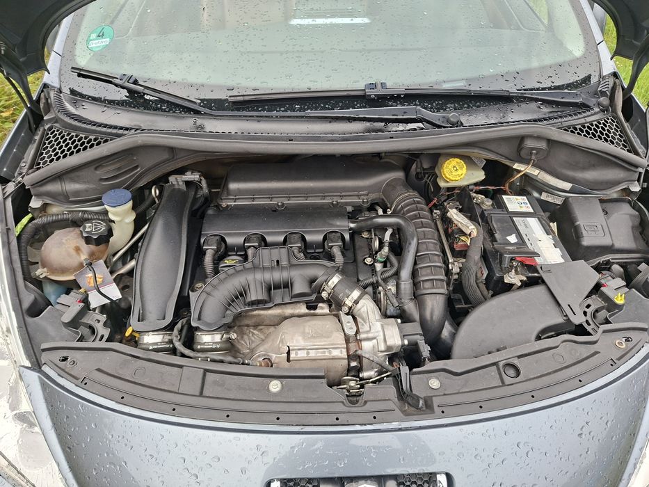 Peugot 207 cc 1.6 turbo