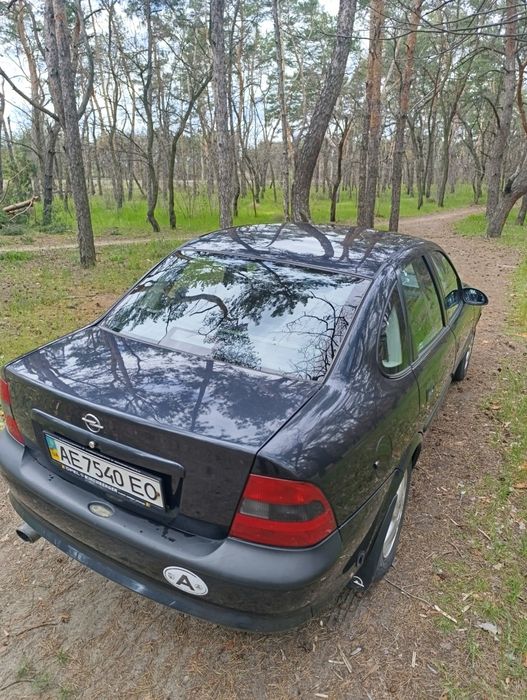 Продам Опель вектра б