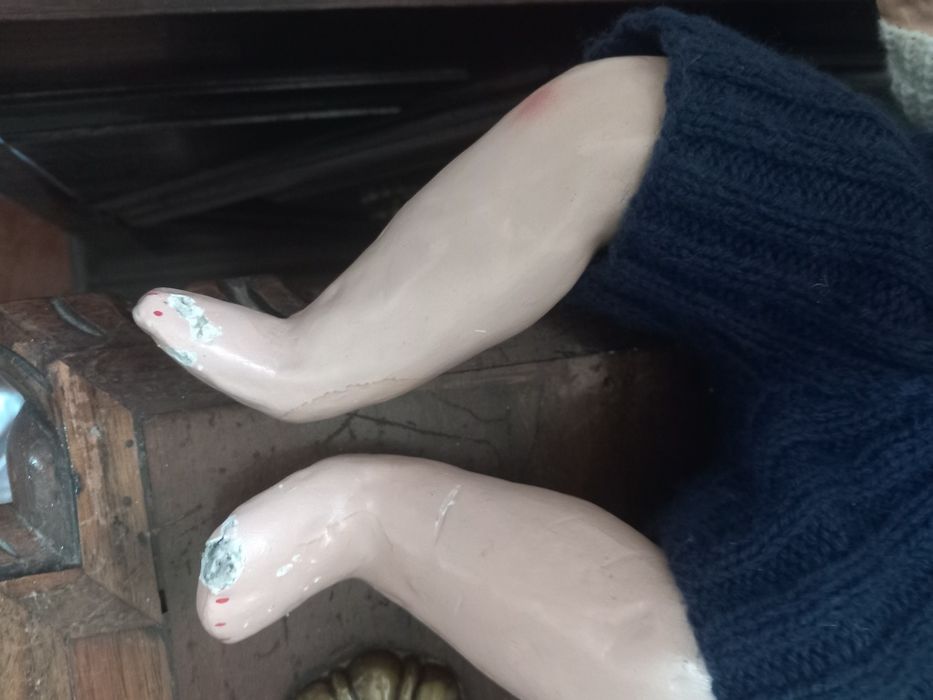 Boneco muito antigo