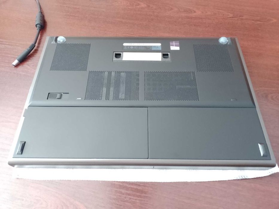 DELL precision M4800