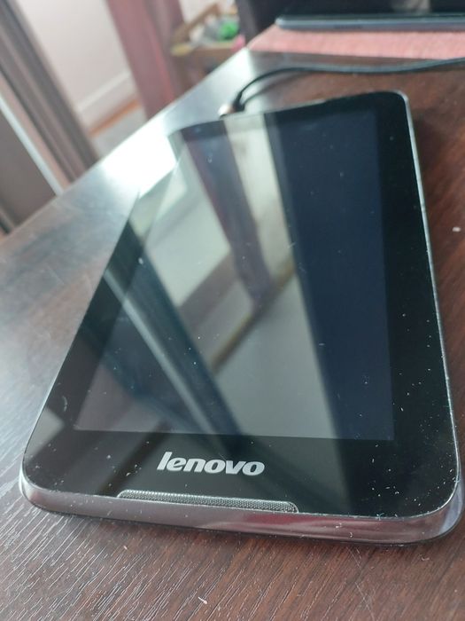 Планшет Lenovo A 1000f на запчастини