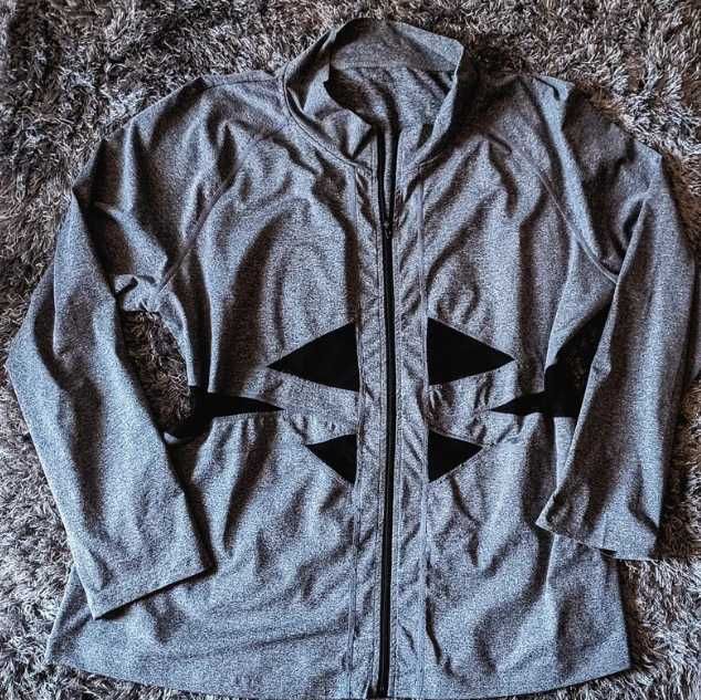 Bluza cieńka na suwak 4XL stan idealny