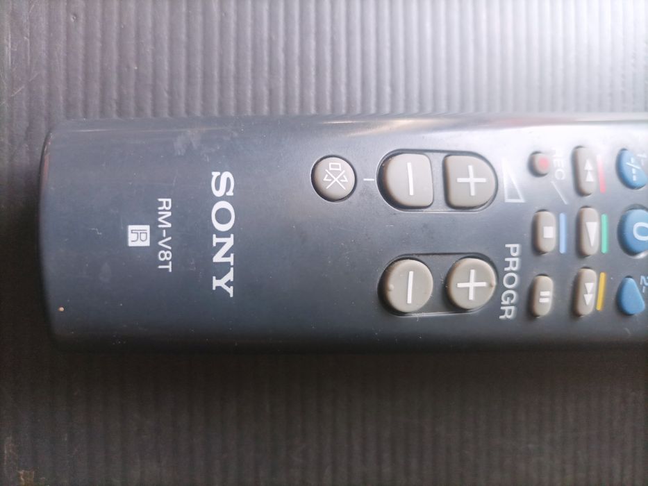 Controlo Remoto Universal Sony RM-V8T