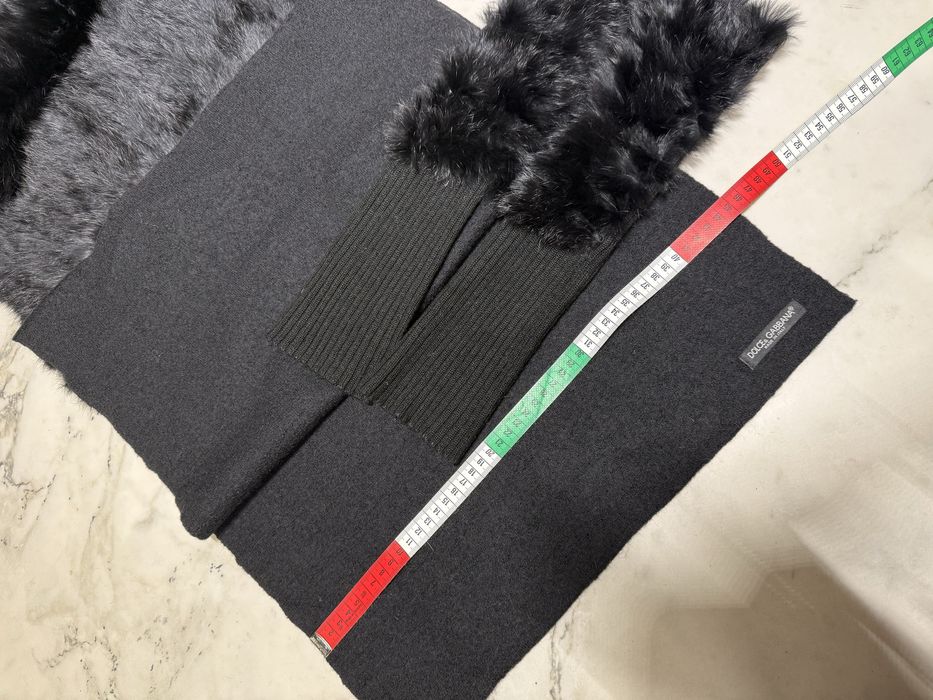 Szalik z futrem naturalnym i mitenki rekawiczki dolce&gabbana czarny