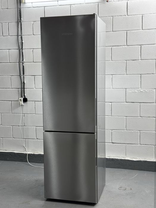 Холодильник ідеал  Miele KFN 29133 D edt/cs  NoFrost  Нержавіюча сталь ідеал