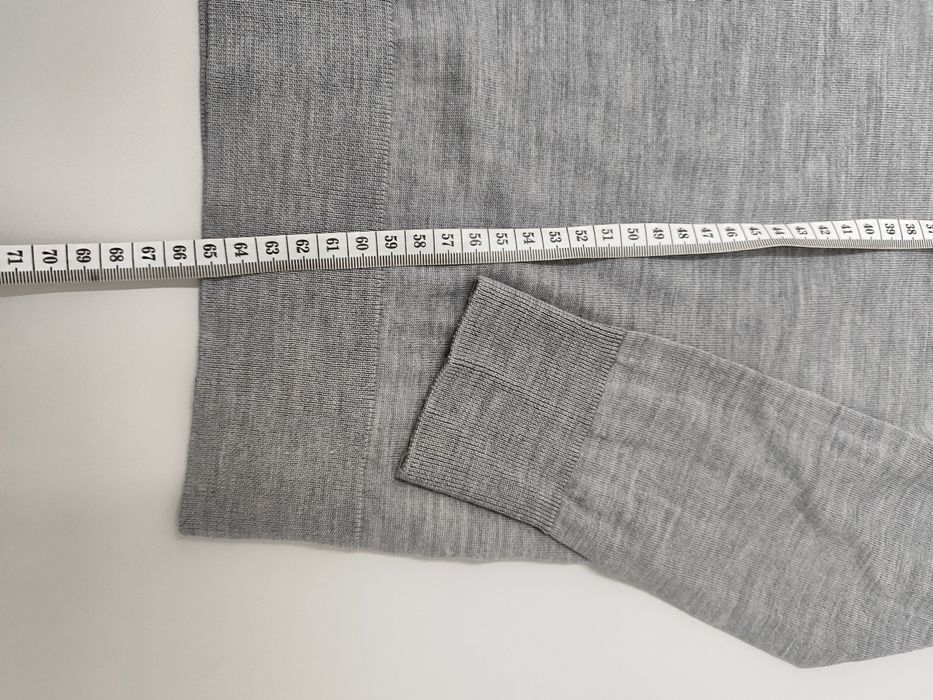 Sweter Arket XS merino wool