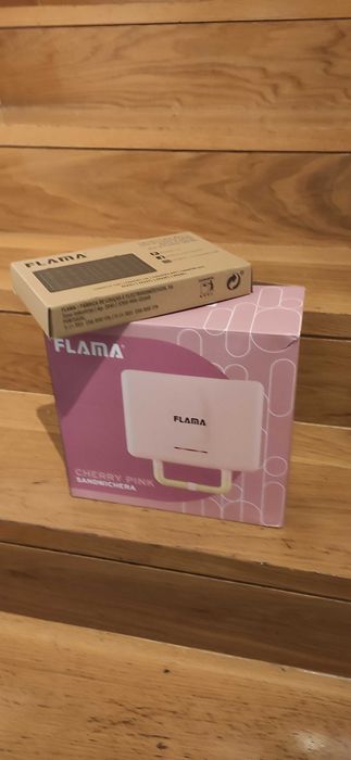 Torradeira FLAMA com conjunto de placas para waffles