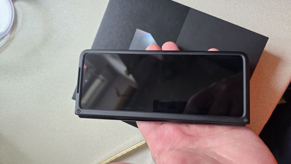Samsung galaxy fold 3 12/256 snapdragon 888Opis!