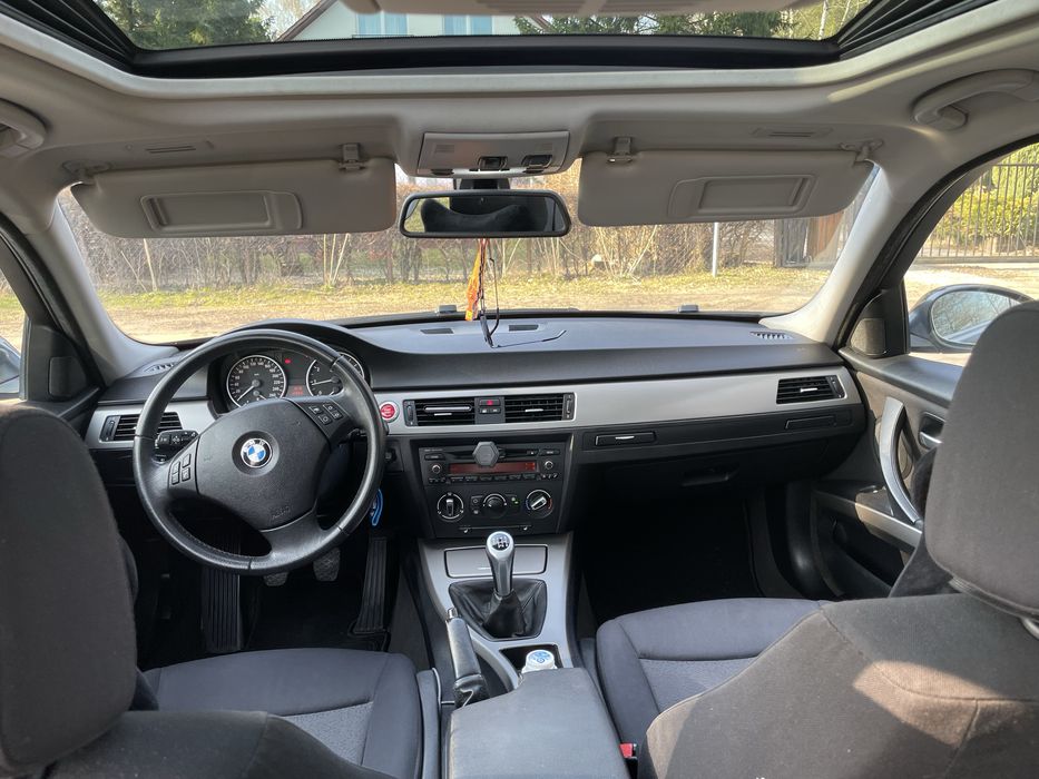 Sprzedam Bmw 320i