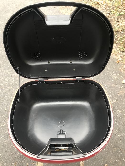 Кофр (багажник) Шлем на мопед/скутер/электровелосипед/электросамокат