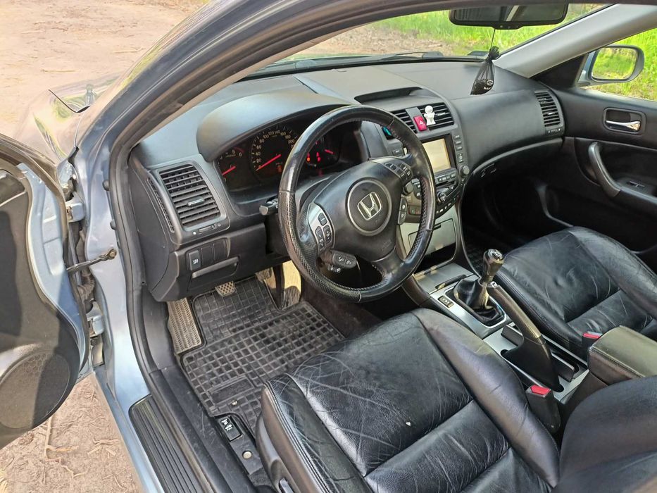Honda Accord VII