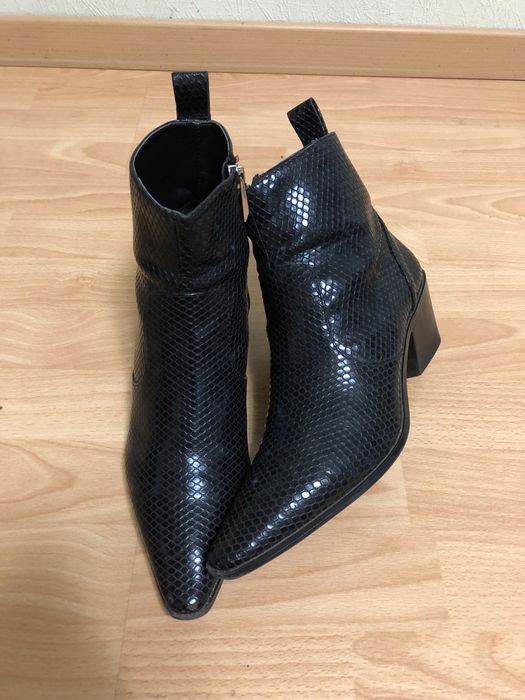 Женские полусапожки ZARA