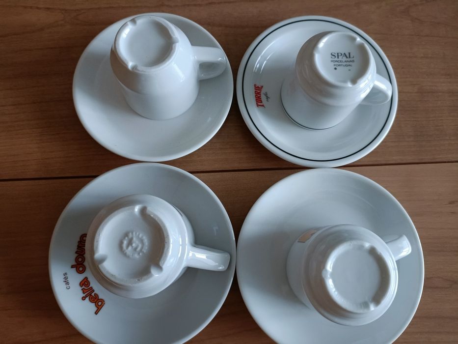 Pack 4 chávenas de café (várias porcelanas)