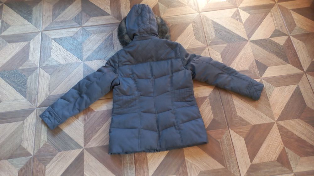 Куртка для девочек ,перьевая C&A,на 150+см