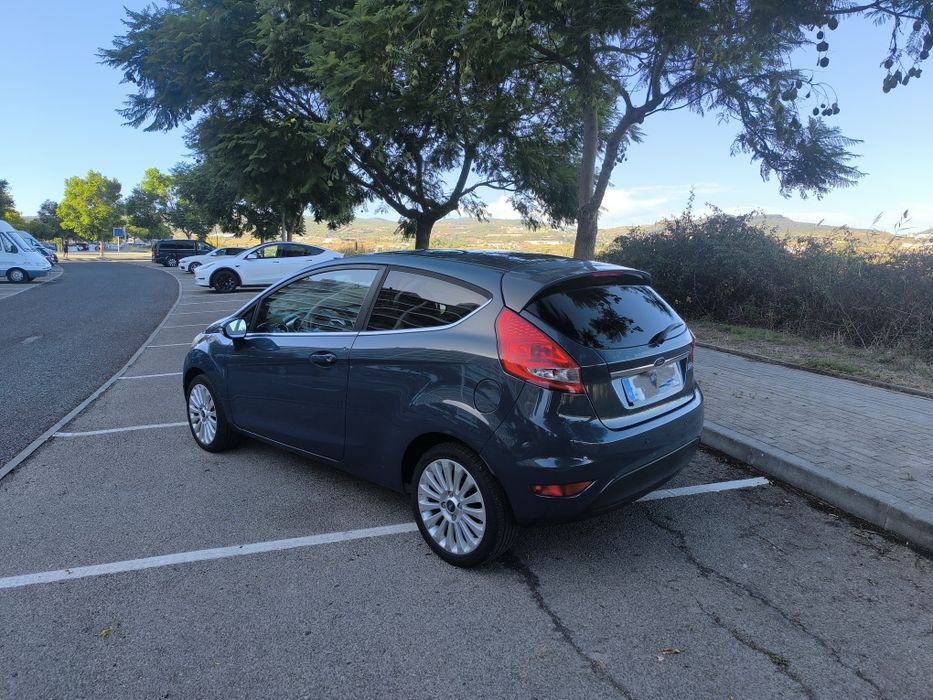 Ford Fiesta 1.2 gasolina 120mil km Dist.mudada