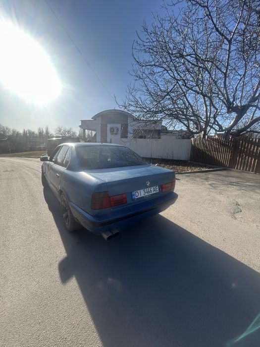 Продам бмв е34 само блок