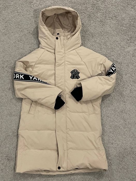 Курточка зимова