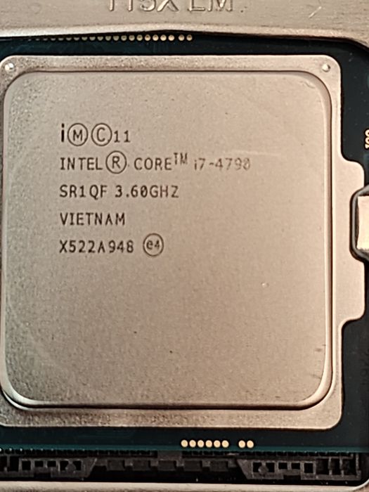 płyta główna GIGABYTE GA-P85-D3.  Intel Core i7-4790