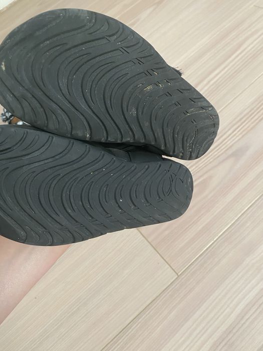 Sandałki Nike r.32