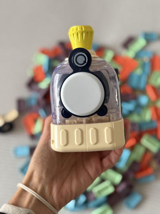 Поїзд-доміно автоматичний+ 302 фішки, музичний потяг, поезд домино