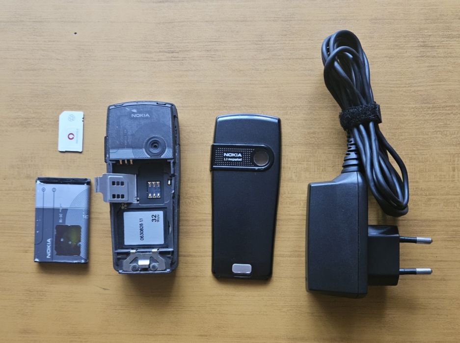 Telemóvel Nokia 6230
