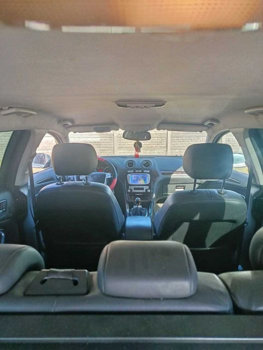 Ford Mondeo MK4 1.8 TDCi 125 KM • Kombi • 2009 • Ghia • Zadbany