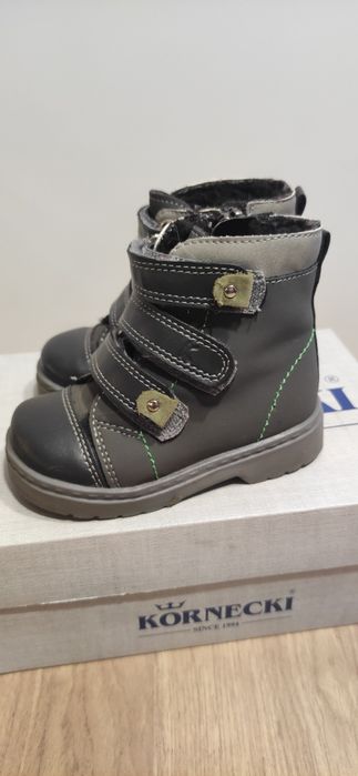Trzewiki Kozaki Kornecki niemowlęce