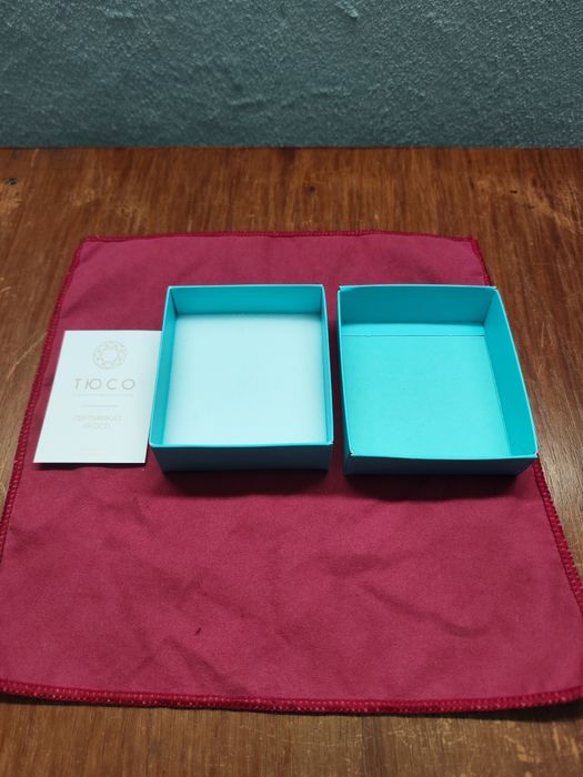 Коробочка для украшений Тюсо, есть количество