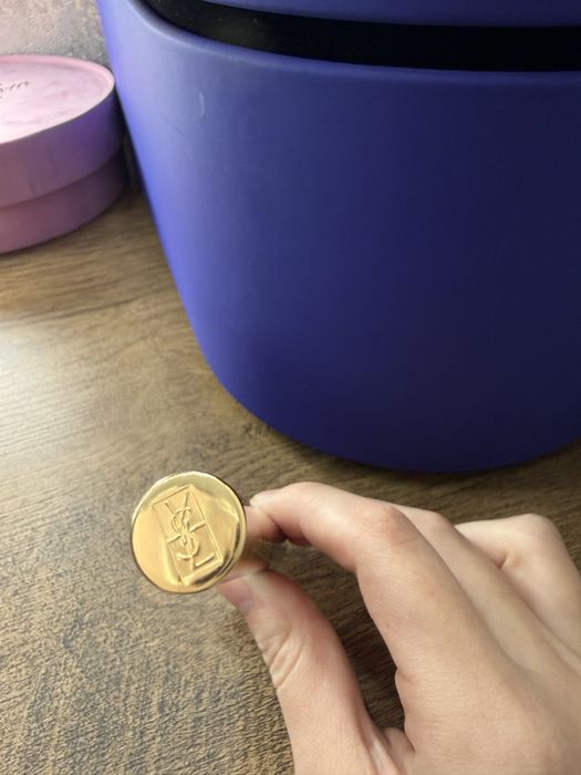 Оригінальна та абсолютно нова підводка для очей YVES SAINT LAURENT