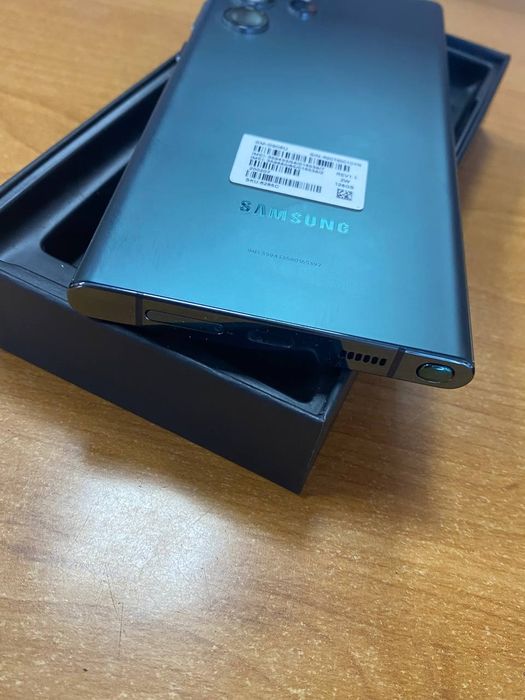 Samsung S22 Ultra 8/128 gb