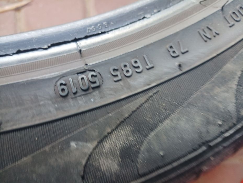 Opony letnie 275/45/20