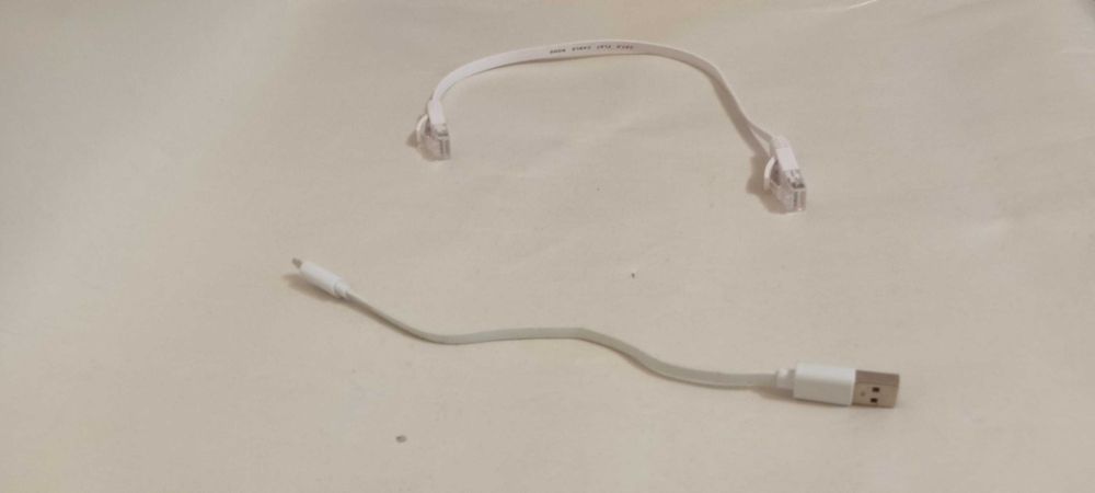 „Raspberry Pi 3 B+ – sprawny, z obudową plexi + zasilacz + Ethernet”