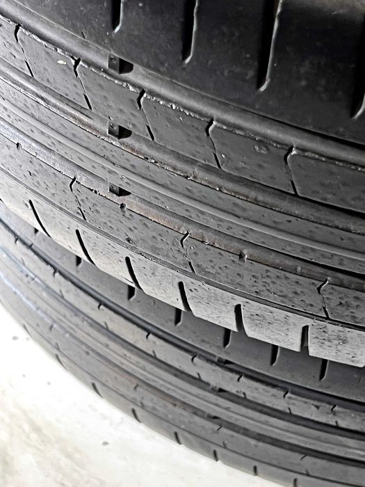 Pneus Pirelli Pzero PZ4 - 225/45/19 - Excelentes