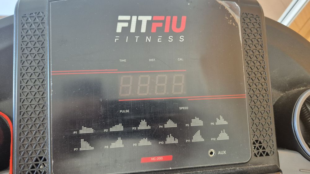 Passadeira FITFIU Fitness MC-200 (40x110 cm) – Como nova