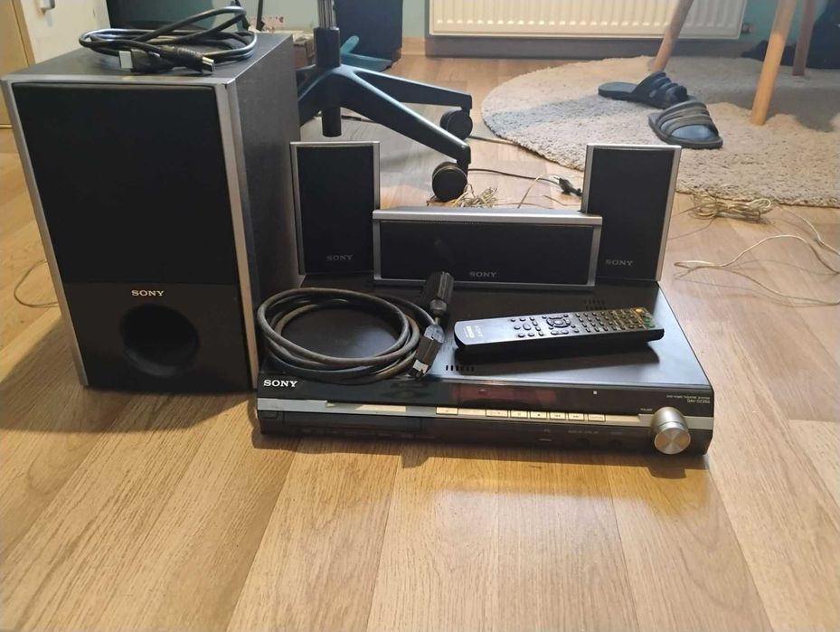 Kino domowe sony DAV-DZ260