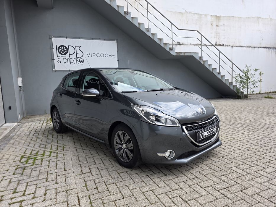 Peugeot 208 ALLURE 1.6HDI 92CV  - Imaculado- Topo Gama
