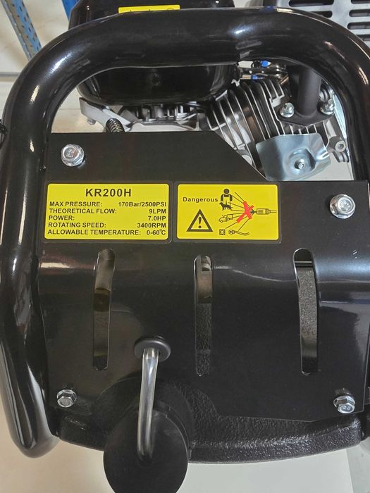 Lavadora alta pressão gasolina Kremer KR200H 170 bar 7HP nova