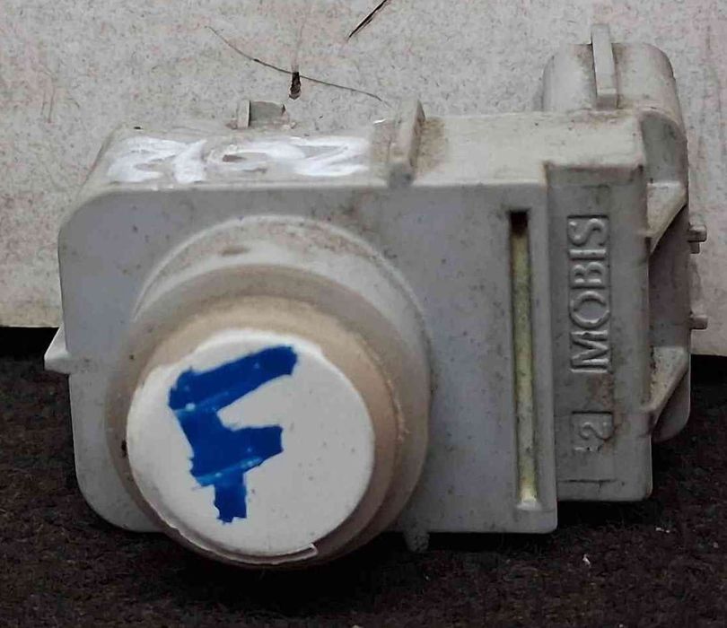 Sensor de Estacionamento Frente 95720-1Y500 - KIA PICANTO II
