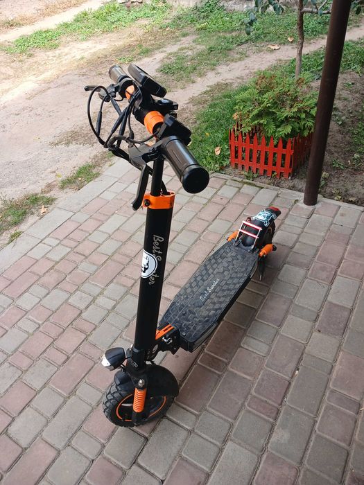 Продаж електросамоката