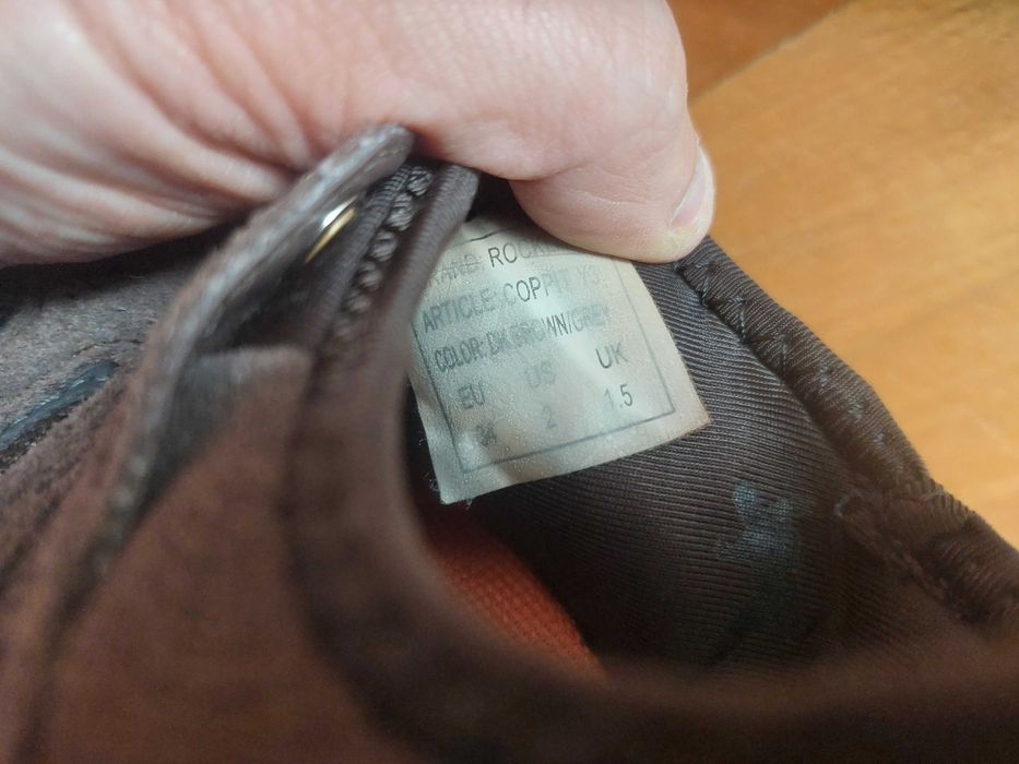 Ténis Rockland 34 Castanhos