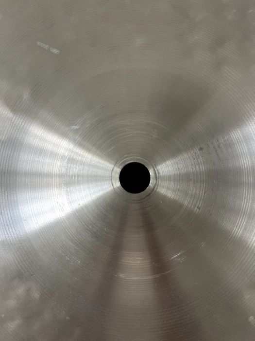 Prato Zildjian K-Serie 16" Dark Medium Thin Crash Cymbal