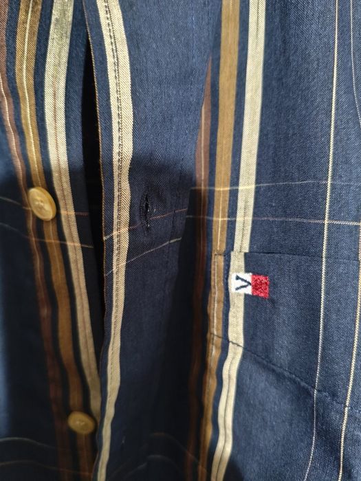 Camisa de homem de tons azul e castanho da marca Tom mago