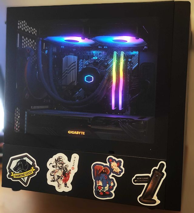 PC Gaming Ryzen 7 5700X3D + RX 7800 XT + LG Monitor 1440p 165Hz