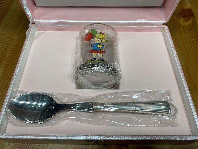 Copo e colher prata bebé