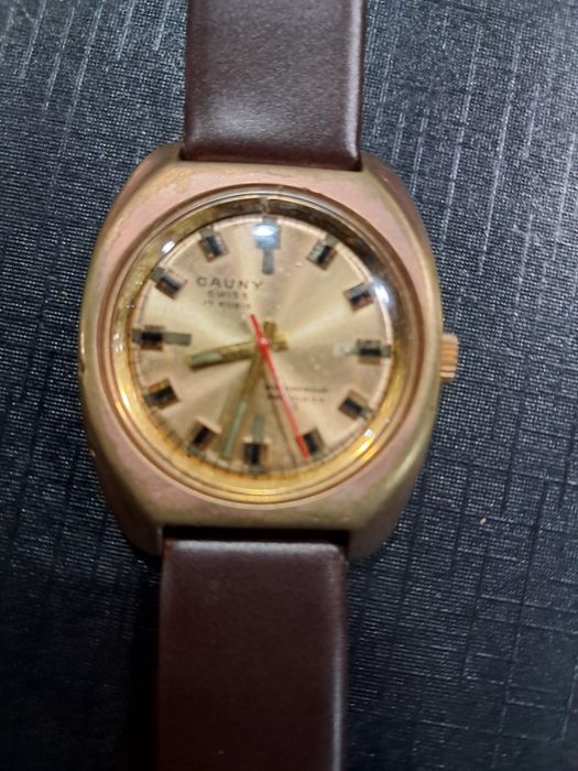 Relogios cauny com braceletes novas todos revisados