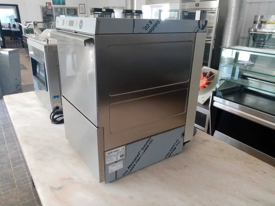 ACM1459 - Máquina Industrial de Lavar Copos ACTI35DIG - NOVA