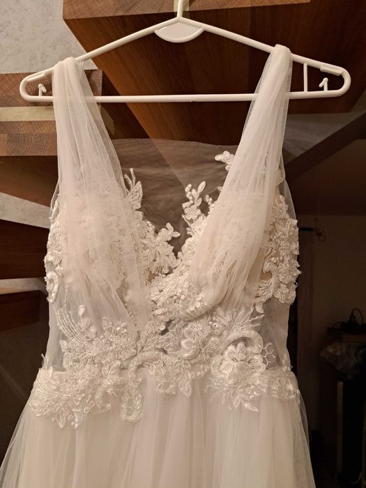 Suknia ślubna off white