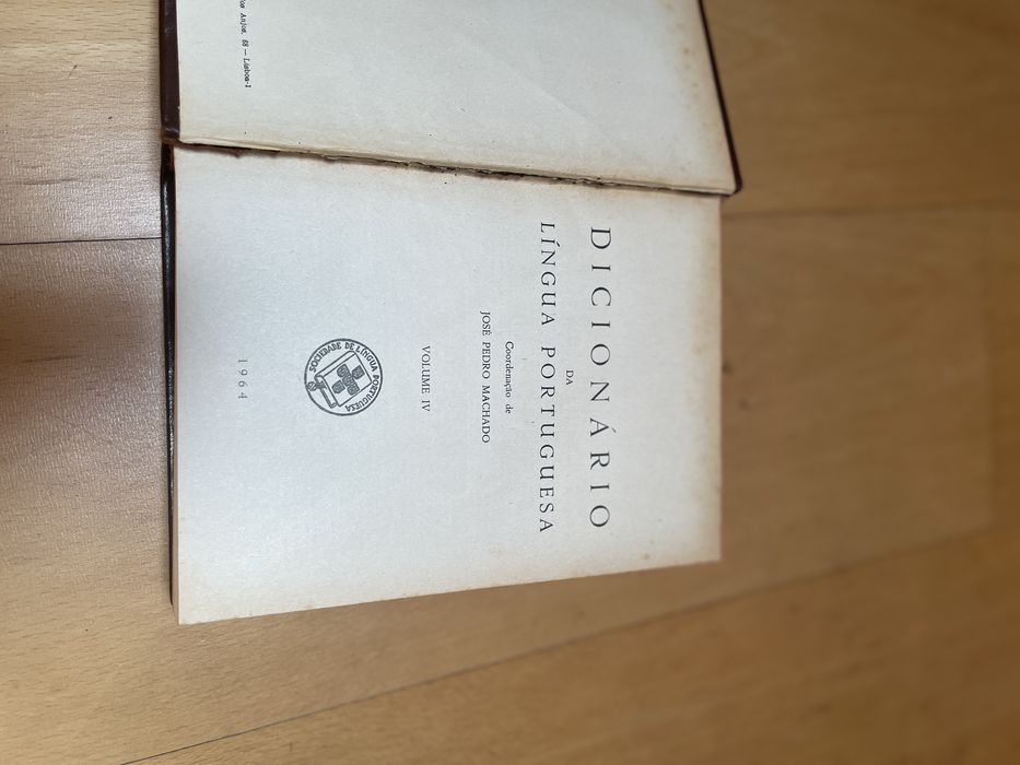 diccionários da sociedade de lingua portuguesa