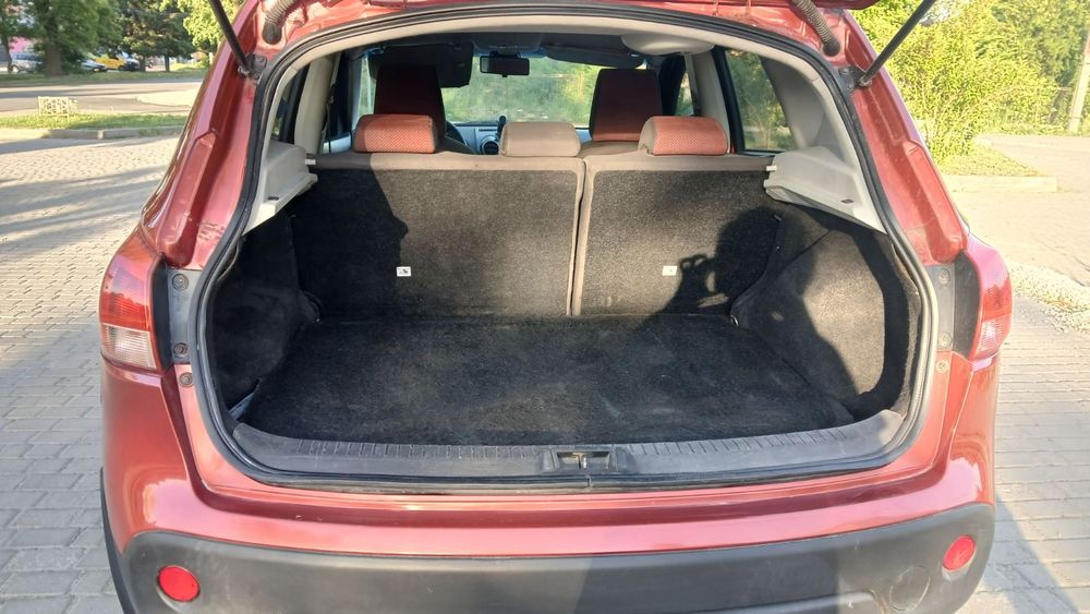 Продам Nissan Qashqai 2,0