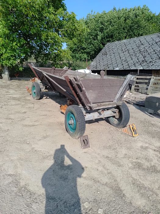 Wóz pod traktor - stan bardzo dobry
